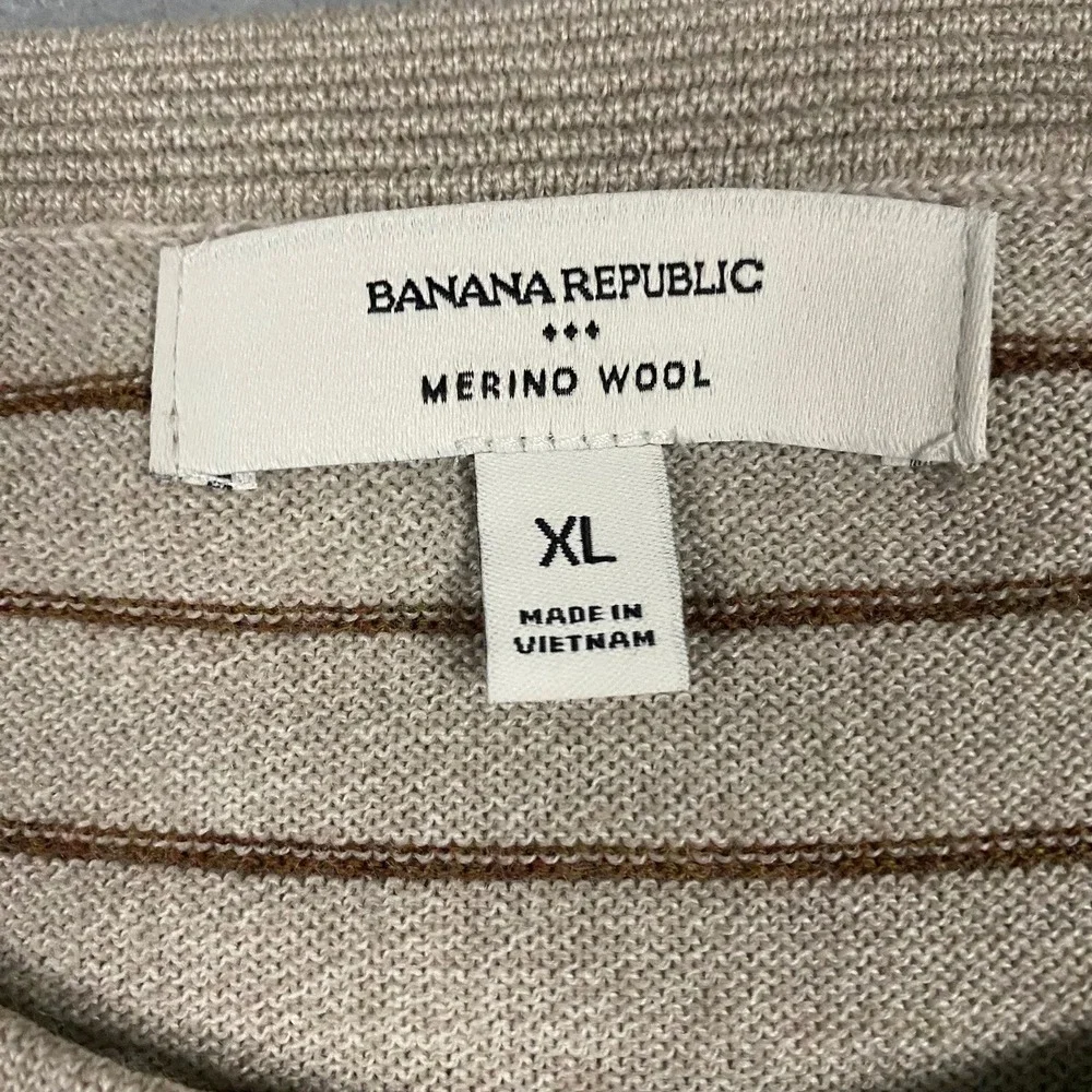 Banana Republic Sweater Mens XL Beige Striped 100% Merino Wool